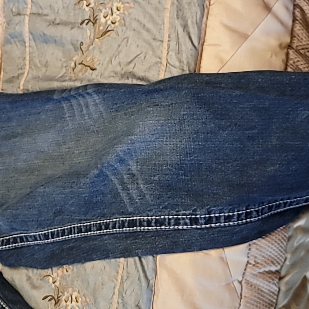 Jeans - Picture 3 of 3